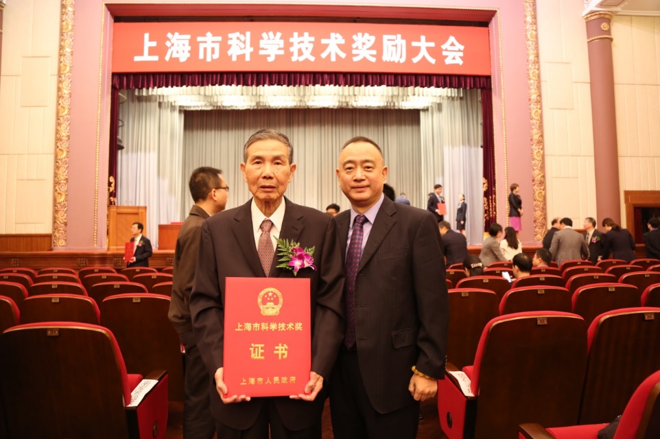 上海中医药大学5项成果喜获2018年度上海市科学技术进步奖
