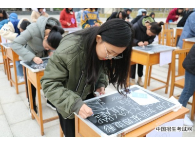 桂林师范高等专科学校数学与计算机技术系举办学生专业技能比赛