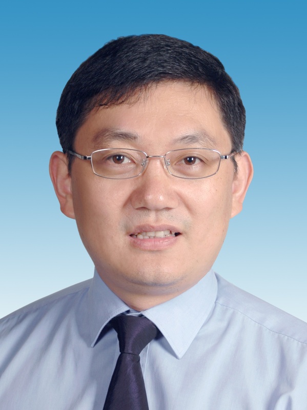 唐洪武任华南理工大学党委书记，杨中民任华南理工大学校长